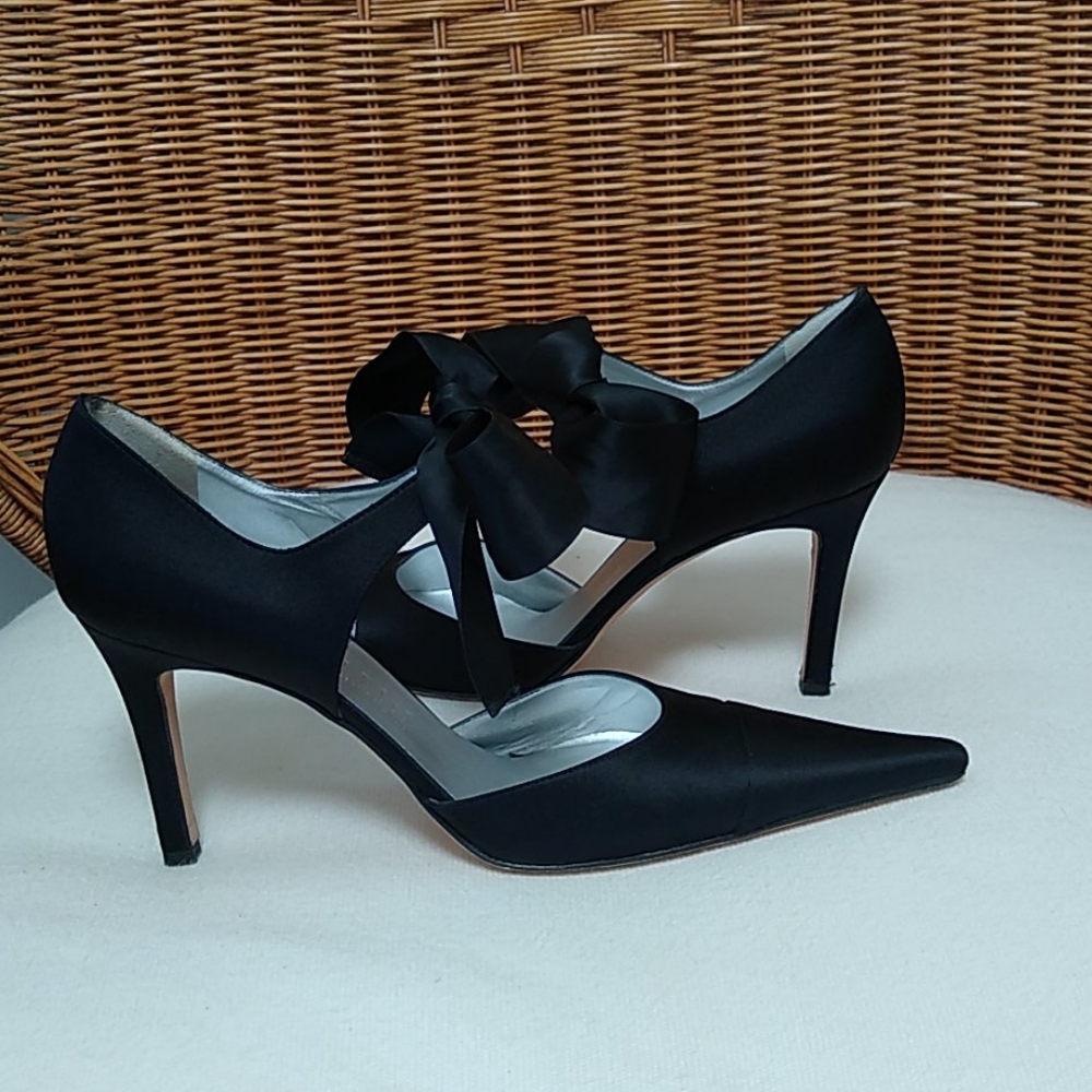 Anne Klein Black Satin 3 Inch Heels 9 N - Picture 2 of 2